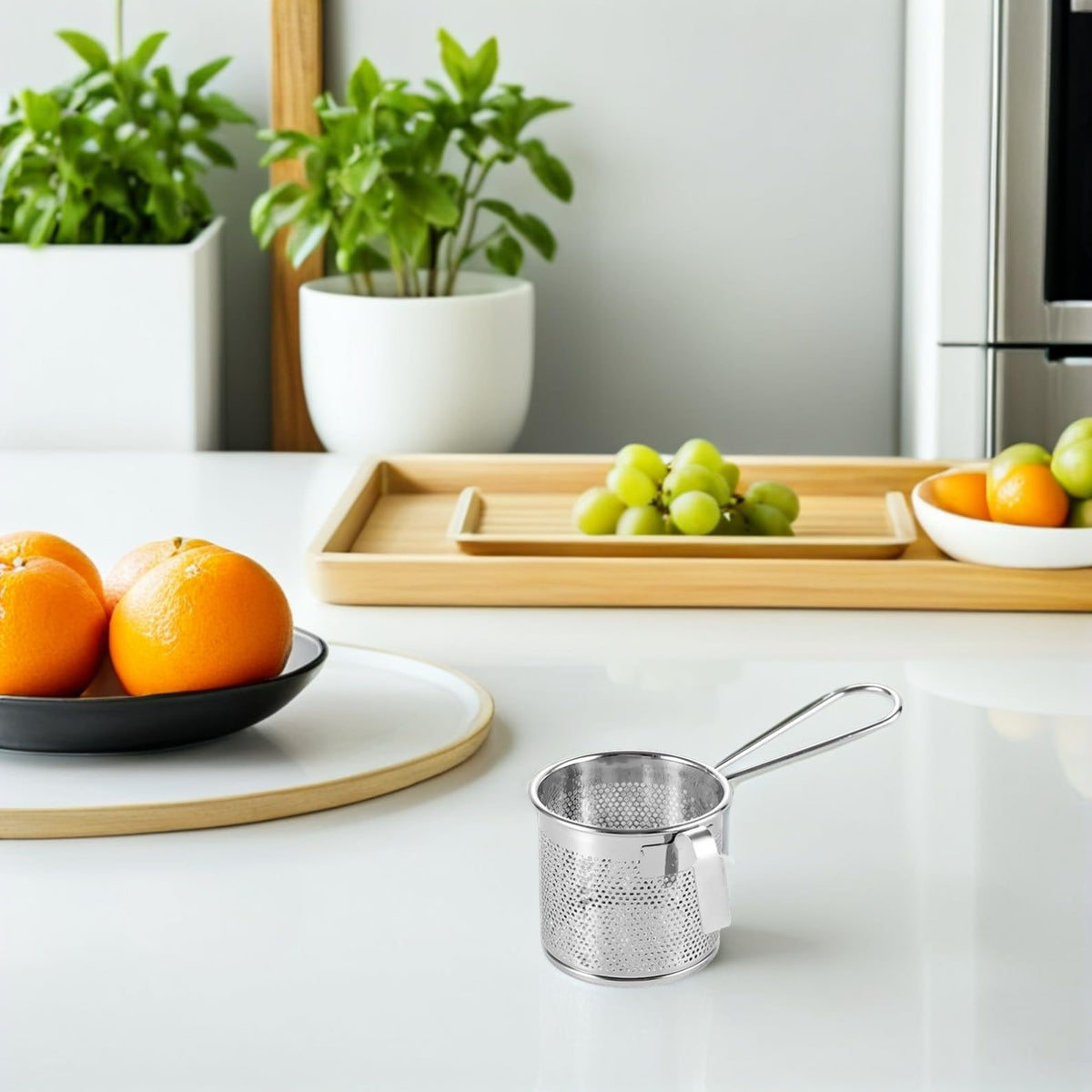 Stainless Steel Mesh Colander with Hook W52892